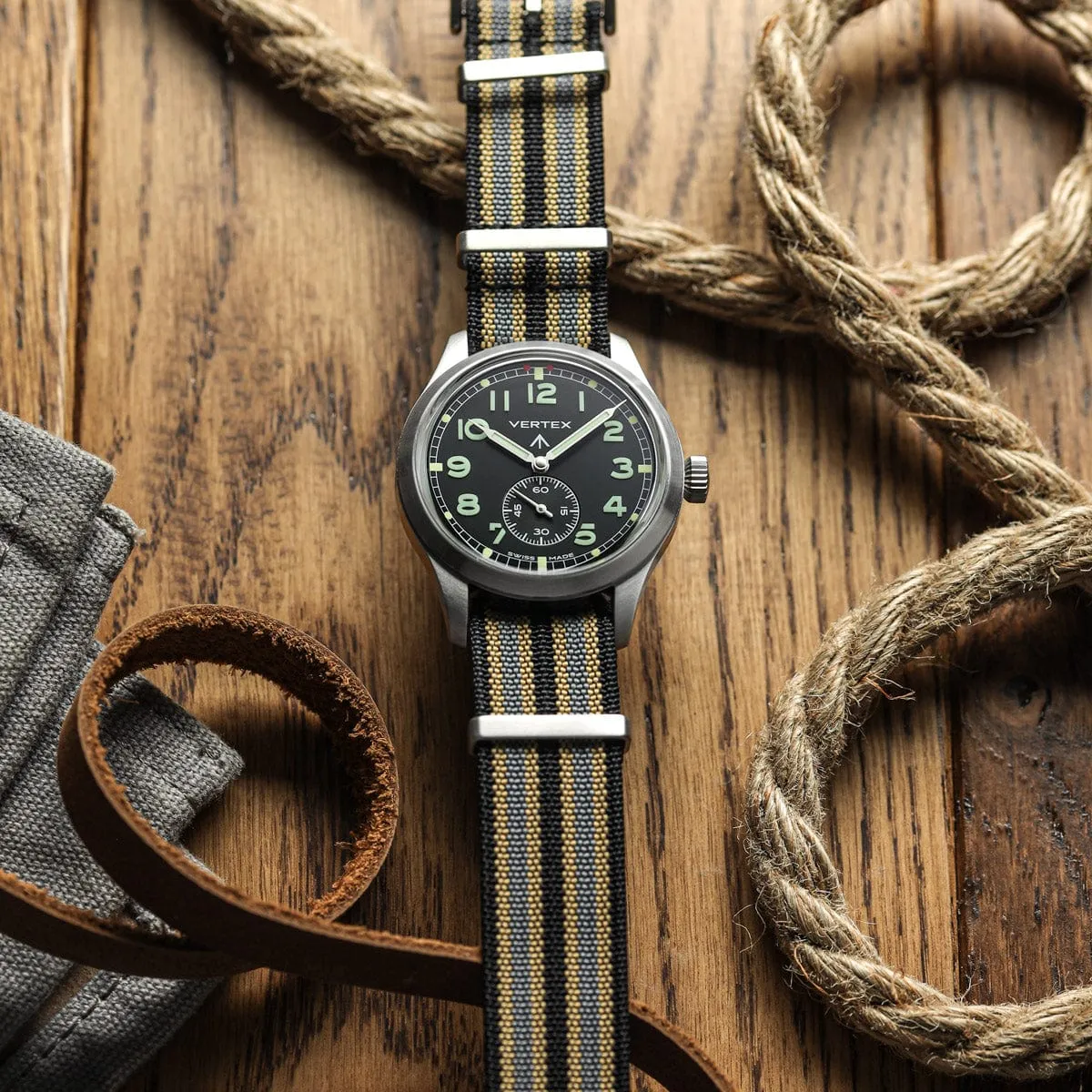 WatchGecko Ridge British Military Watch Strap - NTTD Bond